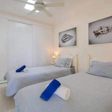 Lanzahost Hannah Feriehus Costa Teguise